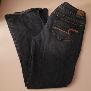 AMERICAN EAGLE 10 REG ARTIST STRETCH JEANS